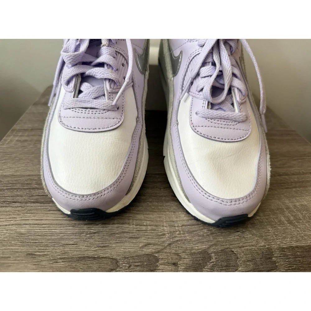 Nike Air Max 90 leather GS White Violet‎ Frost Size 7Y Women's 8.5 CD6864-123